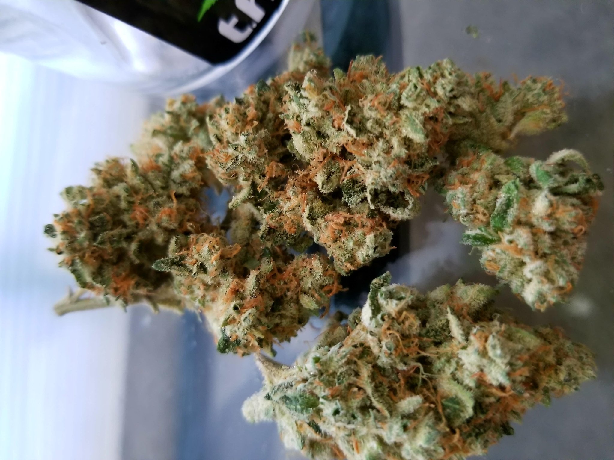 white skywalker strain, thsea, world of weed